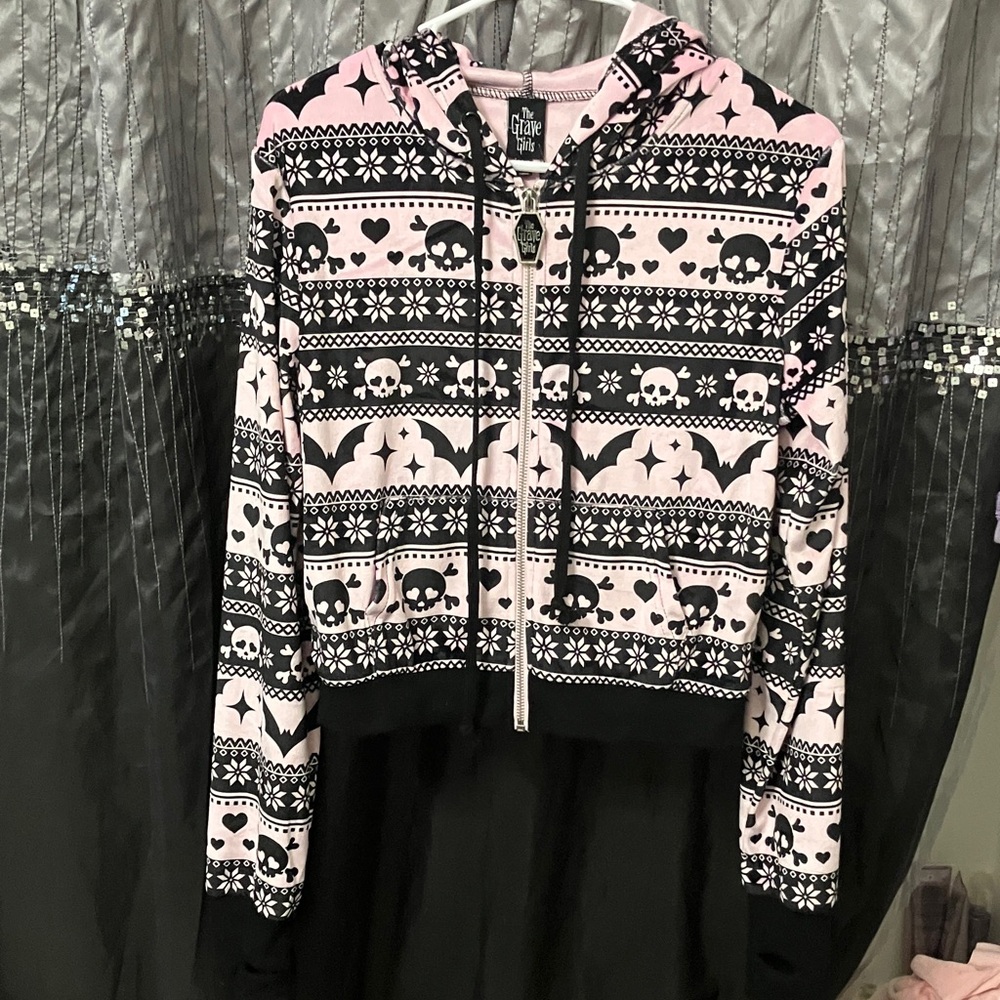 NWT-THE GRAVE GIRLS Size: X-Small Zip Up Lightweight Hoodie